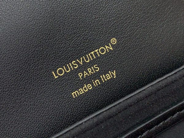 LOUIS VUITTON クッサン バックパックPM M13357 ラムレザー ブラック ゴールド金具 超N品 - 画像 (3)