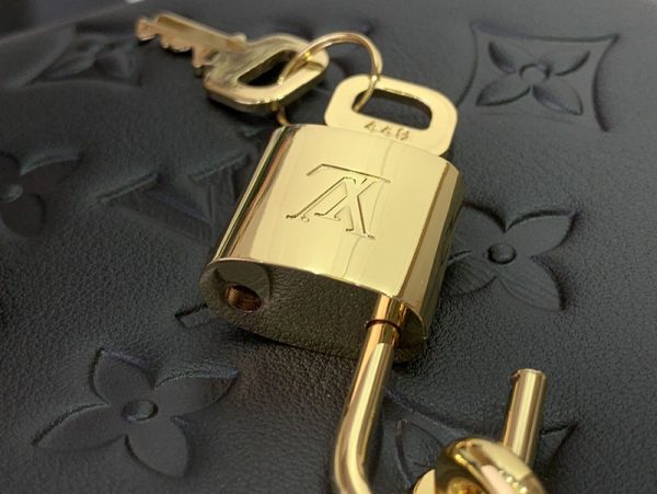LOUIS VUITTON クッサン バックパックPM M13357 ラムレザー ブラック ゴールド金具 超N品 - 画像 (2)