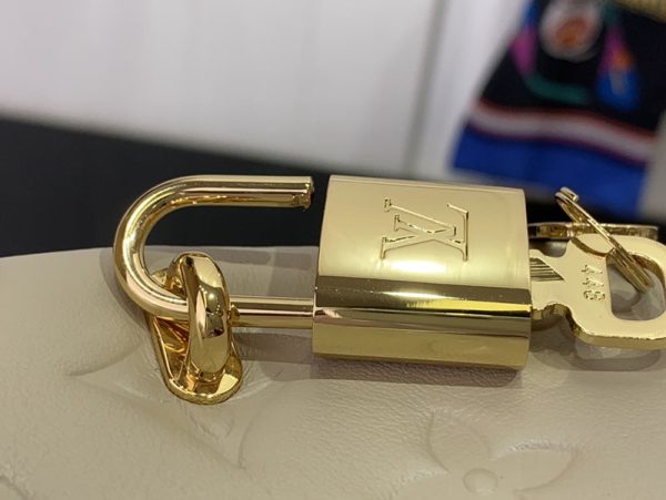 LOUIS VUITTON クッサン バックパックPM M13358 ラムレザー トゥルトレール ゴールド金具 超N品 - 画像 (6)