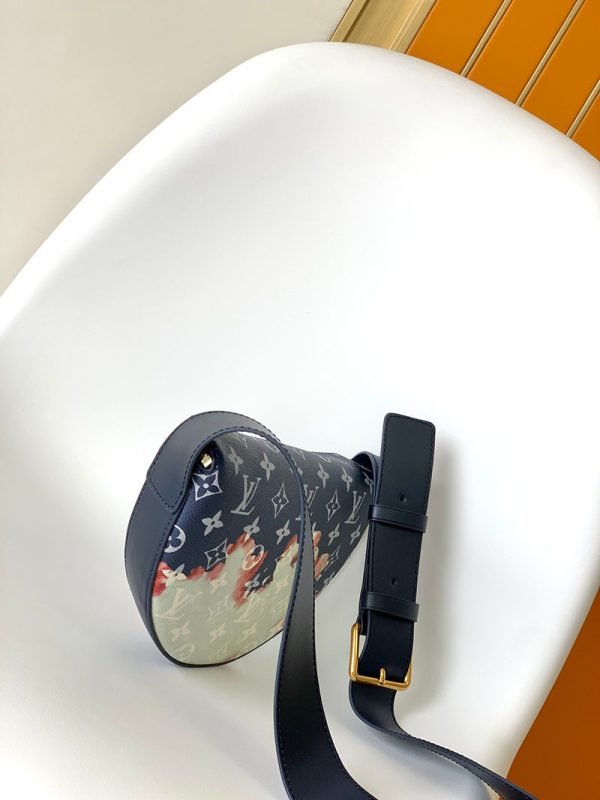 LOUIS VUITTON モノグラム ブリーチ ディスカバリー バムバッグ PM M23905 ショルダーバッグ 超N品 - 画像 (9)