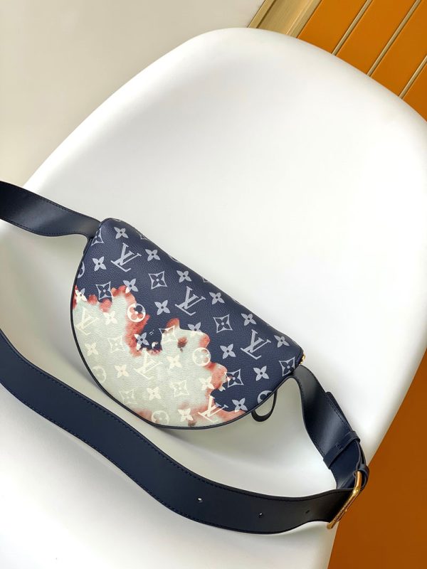LOUIS VUITTON モノグラム ブリーチ ディスカバリー バムバッグ PM M23905 ショルダーバッグ 超N品 - 画像 (8)