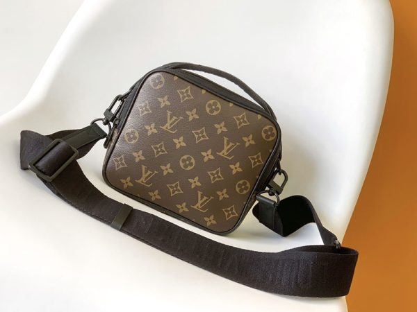 LOUIS VUITTON ショルダーバッグ モノグラム マカサー クエストメッセンジャー M46973 超N品 - 画像 (8)
