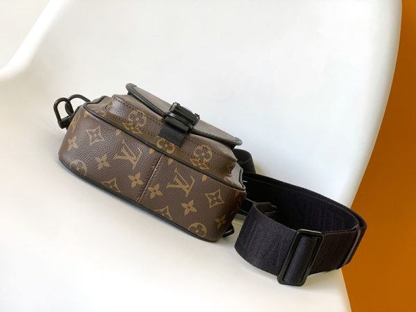 LOUIS VUITTON ショルダーバッグ モノグラム マカサー クエストメッセンジャー M46973 超N品 - 画像 (7)