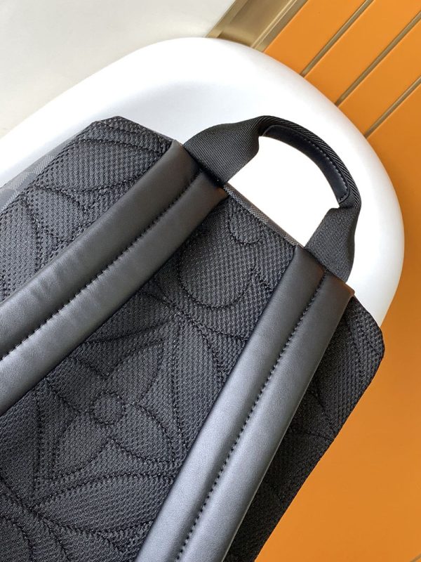 LOUIS VUITTON ディーン・バックパック lv301593 ブラック 超N品 ルイヴィトンメンズバックパック - 画像 (4)
