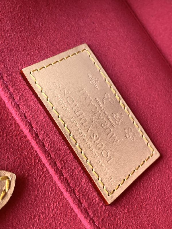 LOUIS VUITTON ショルダーバッグ M13668 LV×TM オンザゴー BB ルイ・ヴィトン×村上隆 ブラウン 超N品 - 画像 (2)