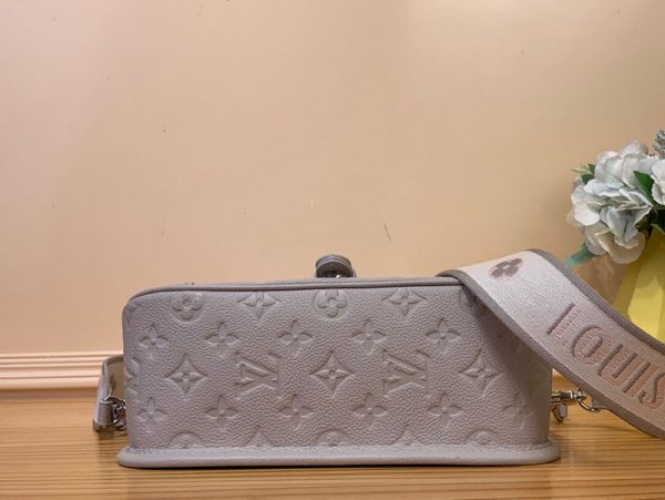 LOUIS VUITTON ディアヌ NM PM モノグラム・アンプラント ブリューム グレー/ホワイトクオーツ M14214 超N品 - 画像 (7)