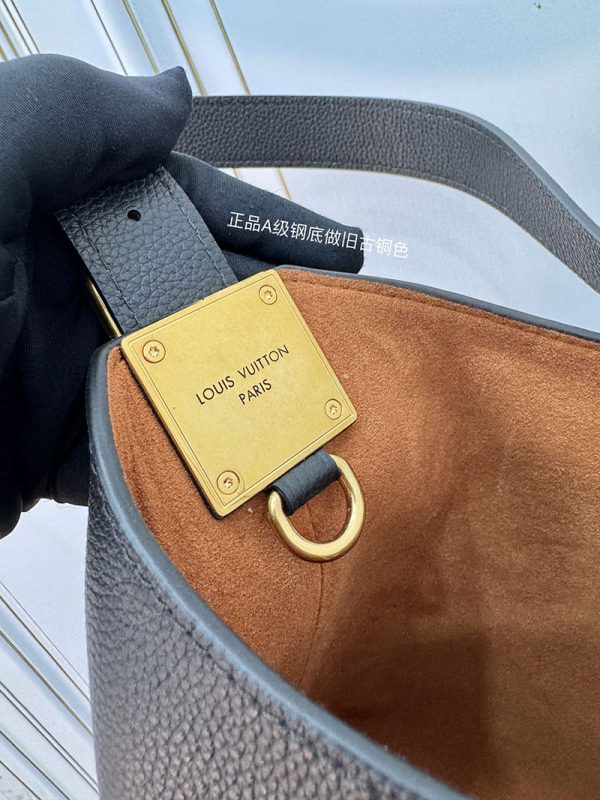 逸品 ルイヴィトン M25352 ロウキー・ホーボーPM ショルダーバッグ レザー ブラック LOUIS VUITTON - 画像 (8)