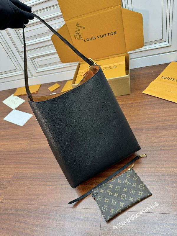 逸品 ルイヴィトン ロウキーホーボーMM M24856 グレインカーフレザー ブラック ゴールド金具 LOUIS VUITTON - 画像 (9)