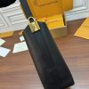 逸品 ルイヴィトン ロウキーホーボーMM M24856 グレインカーフレザー ブラック ゴールド金具 LOUIS VUITTON - 画像 (8)