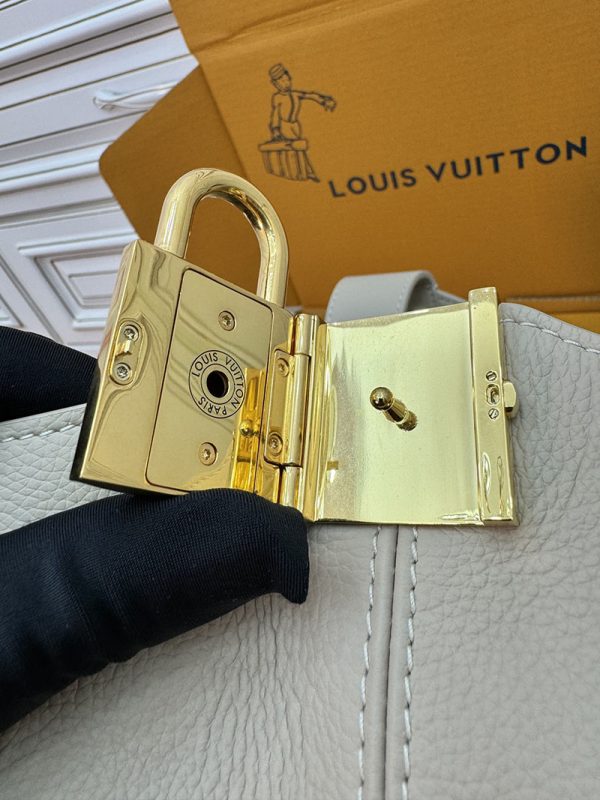 逸品 ルイヴィトン ロウキーホーボーMM M25022 グレインカーフレザー マルチカラー ベージュ ゴールド金具 LOUIS VUITTON - 画像 (3)