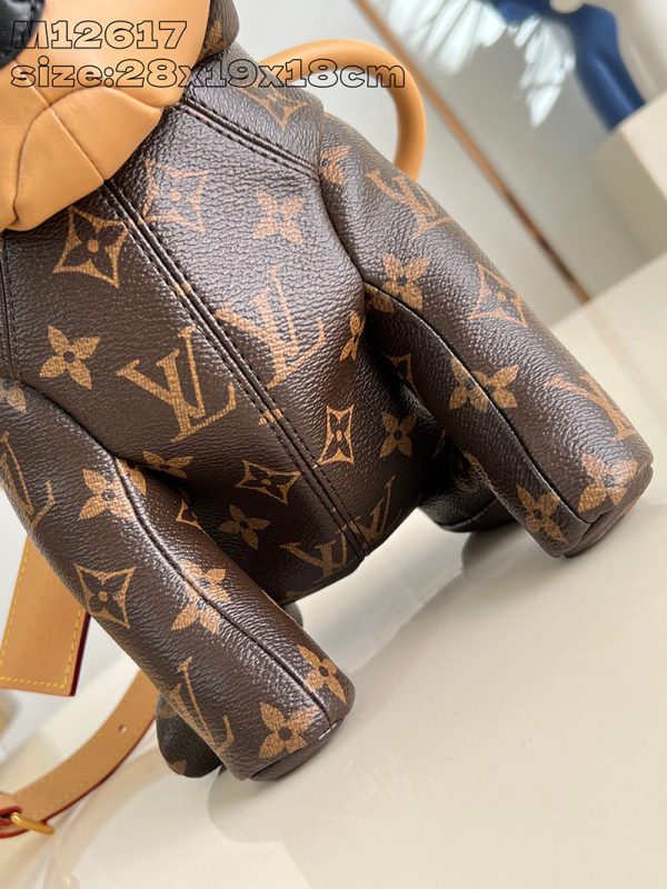 逸品 ルイヴィトン モノグラム プーチ バッグ M12617 ショルダーバッグ モノグラム 2WAY 犬 LOUIS VUITTON - 画像 (9)
