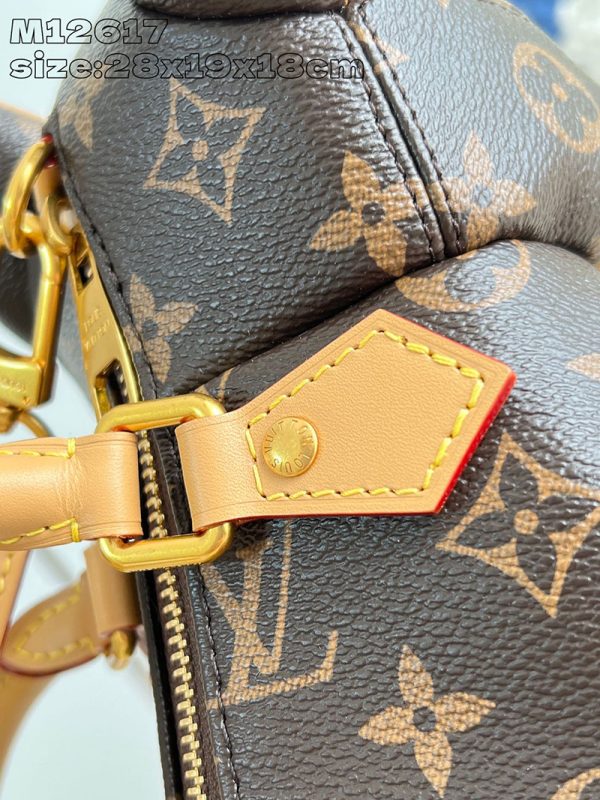 逸品 ルイヴィトン モノグラム プーチ バッグ M12617 ショルダーバッグ モノグラム 2WAY 犬 LOUIS VUITTON - 画像 (6)