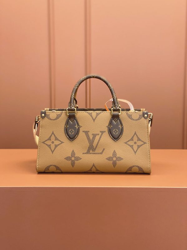 逸品 ルイヴィトン M46653 ハンドバッグ モノグラム オンザゴー EW ブラウン LOUIS VUITTON - 画像 (3)