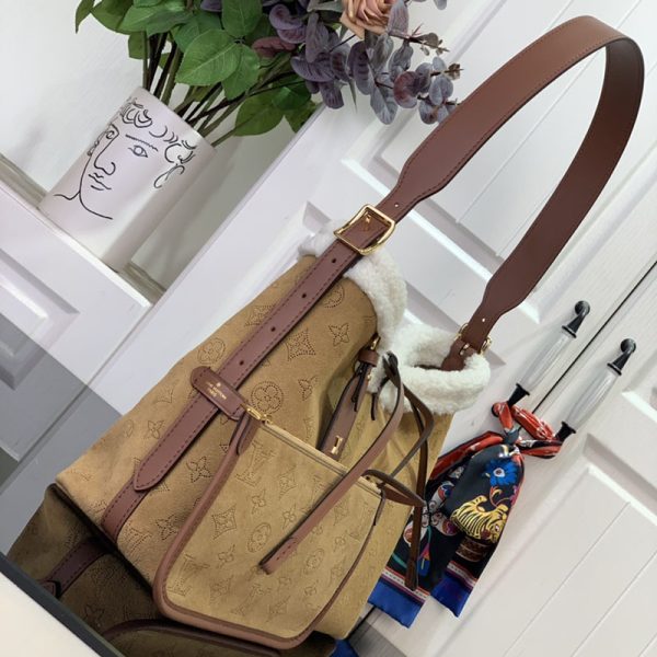 LOUIS VUITTON M11843 キャリーオール NM PM ルイヴィトン レディース ショルダーバッグ 超N品 - 画像 (9)