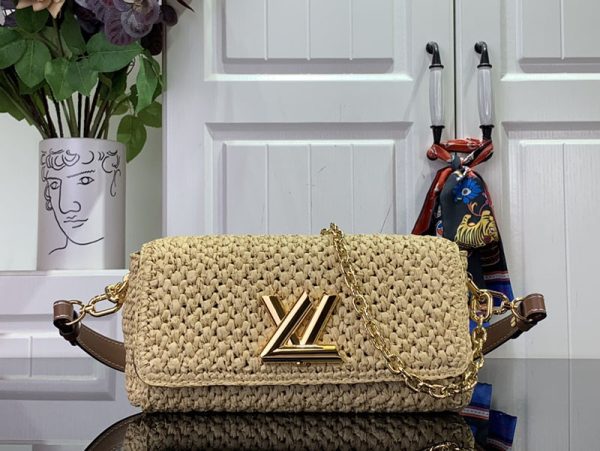 LOUIS VUITTON M25030 ツイスト WEST その他のレザー 超N品 斜めがけバッグ ルイヴィトン バッグ レディース 人気