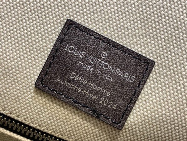 LOUIS VUITTON M41379 ダミエ・グラフィット　クリストファーPM 超N品 ルイヴィトン リュック メンズ 人気 - 画像 (2)