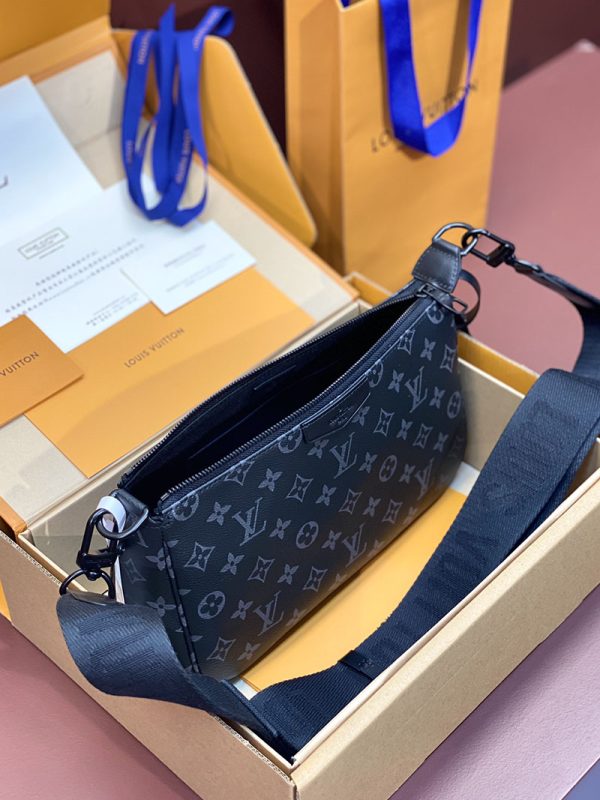 LOUIS VUITTON ショルダーバッグ メンズ ポシェット・アクセソワール XL ブラック M11741 超N品 - 画像 (8)