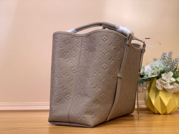 LOUIS VUITTON モノグラムアンプラント バビロン トートMM lv301678 トゥルトレール 超N品 ルイヴィトン トートバッグ - 画像 (9)