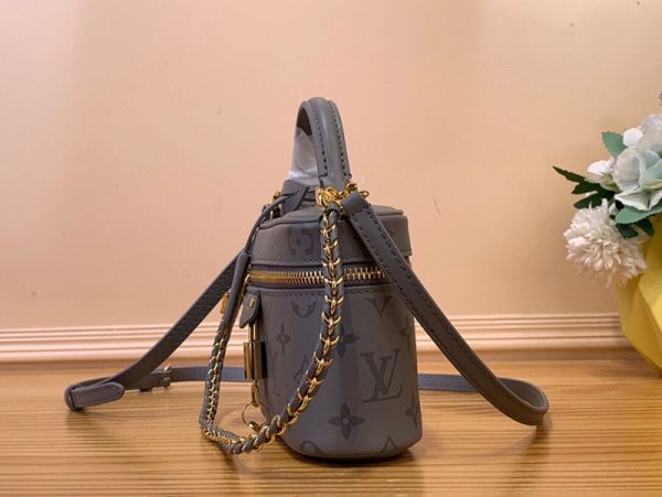 LOUIS VUITTON M12427 ヴァニティ･チェーン ポーチ レディース 超N品 ルイヴィトンポーチレディース - 画像 (9)