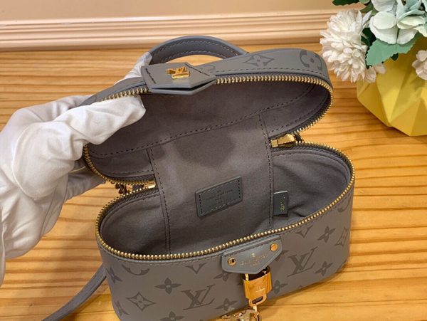 LOUIS VUITTON M12427 ヴァニティ･チェーン ポーチ レディース 超N品 ルイヴィトンポーチレディース - 画像 (3)