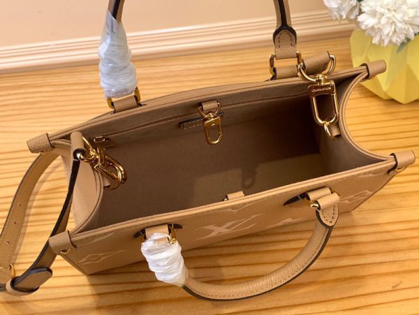 LOUIS VUITTON オンザゴー アリゾナ クレーム ハンドバッグ バッグ レディース M12513 超N品 - 画像 (3)