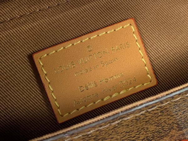 LOUIS VUITTON モノグラム ソウルトランク 2WAYショルダー ブラウン M11535 メンズ モノグラムダストキャンバス ハンドバッグ 超N品 - 画像 (3)