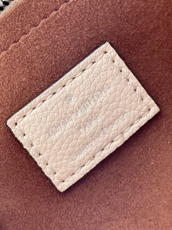 LOUIS VUITTON ハンド・イット・オール PM マヒナ・レザー クレーム M24114 超N品 Hand It All PM - 画像 (2)