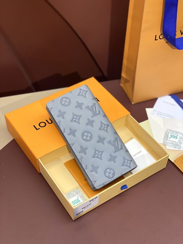 LOUIS VUITTON 財布 ポルトフォイユ・ブラザ 長財布 二つ折り モノグラム・シャドウ M81335 超N品 - 画像 (9)