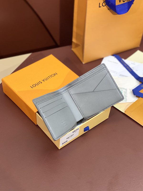 LOUIS VUITTON モノグラムシャドウ ポルトフォイユミュルティプル M81383 グレー 二つ折り財布 超N品 - 画像 (7)