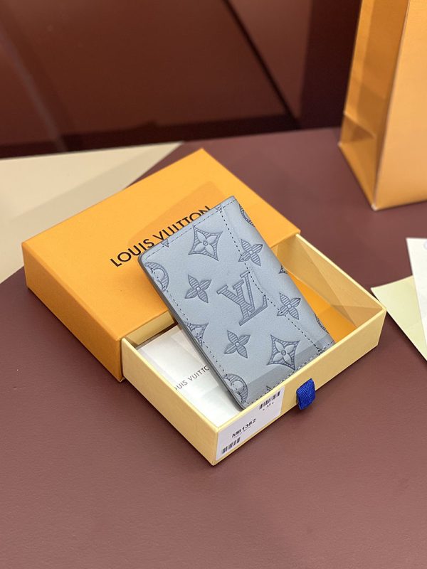 LOUIS VUITTON カードケース M81382 モノグラム・シャドウレザー グレー GRIS ANTHRACITE 超N品 - 画像 (9)