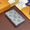 LOUIS VUITTON カードケース M81382 モノグラム・シャドウレザー グレー GRIS ANTHRACITE 超N品 - 画像 (8)