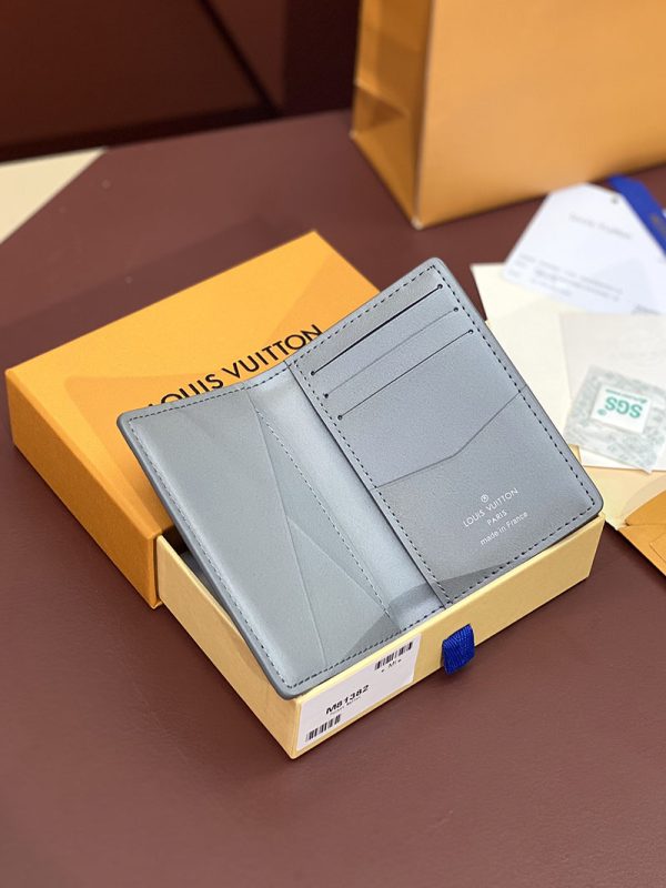 LOUIS VUITTON カードケース M81382 モノグラム・シャドウレザー グレー GRIS ANTHRACITE 超N品 - 画像 (7)