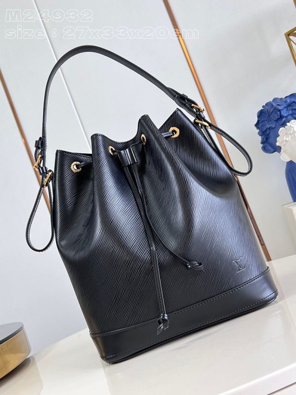 ルイヴィトン バケツバッグ 新品