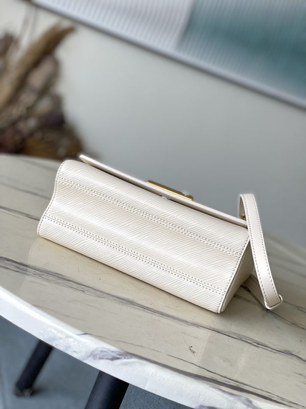 LOUIS VUITTON M21116 エピ ツイストMM ショルダーバッグ 超N品 ルイヴィトン エピ バッグ 人気 - 画像 (7)