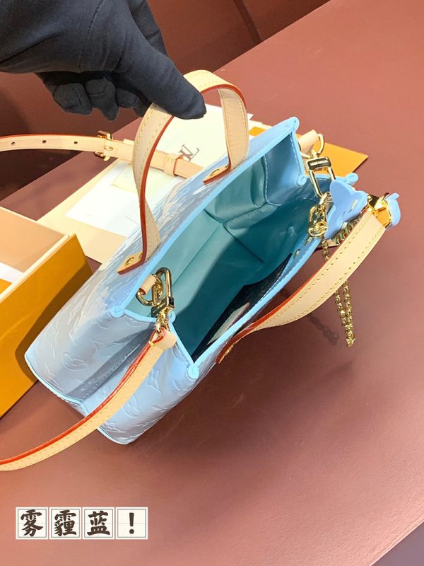 LOUIS VUITTON ヴェルニ LVリミックス リード PM スカイ M24144 レディース モノグラムヴェルニ トートバッグ 超N品 - 画像 (6)