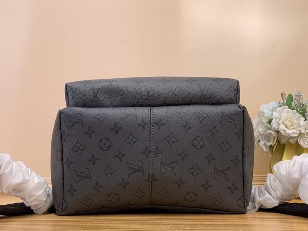 LOUIS VUITTON モノグラム エクリプス リバース ディスカバリーバックパックPM M11641 超N品 ルイヴィトン リュックサック - 画像 (7)