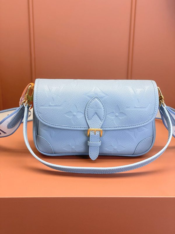 逸品 ルイヴィトン M46846 ディアヌ NM PM ショルダー オランプ ブルー LOUIS VUITTON ルイヴィトン ショルダーバッグ 人気 - 画像 (9)