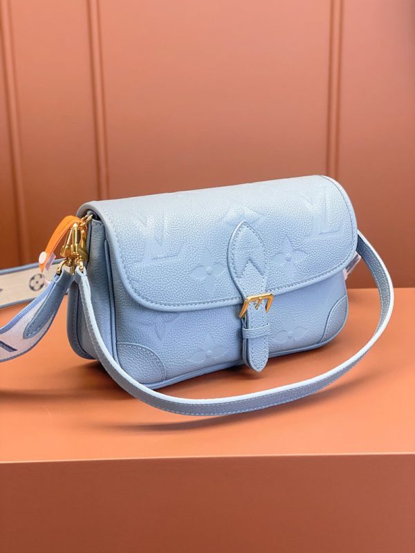逸品 ルイヴィトン M46846 ディアヌ NM PM ショルダー オランプ ブルー LOUIS VUITTON ルイヴィトン ショルダーバッグ 人気 - 画像 (8)