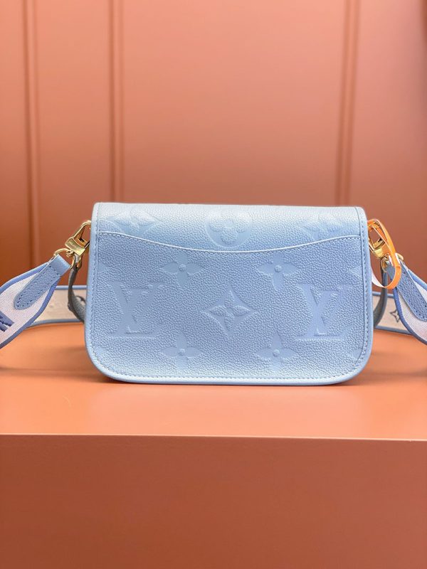 逸品 ルイヴィトン M46846 ディアヌ NM PM ショルダー オランプ ブルー LOUIS VUITTON ルイヴィトン ショルダーバッグ 人気 - 画像 (3)