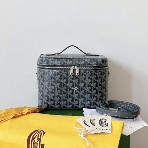 ゴヤール 化粧ポーチ