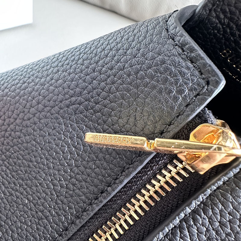 Burberry バーバリー ナイト アークバッグ 81048151 ブラック 超N品 レディース バーバリー バッグ人気 - 画像 (4)