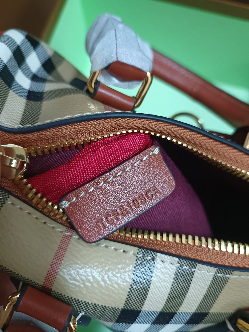 Burberry バーバリー ミニ チェック ボウリングバッグ 81097911 アーカイブベージュ/ブライアーブラウン 超N品 バーバリー ボストンバッグ レディース - 画像 (3)