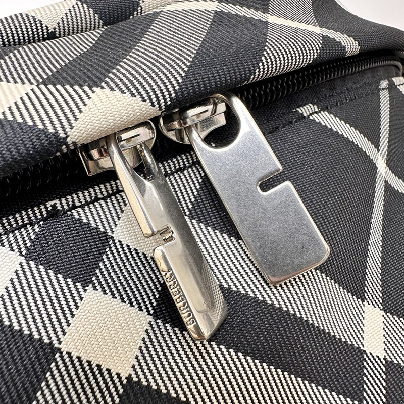 Burberry バーバリー チェック ベルトバッグ 80937801 ブラック/キャラコ 超N品 バーバリー ベルトバッグ メンズ - 画像 (6)