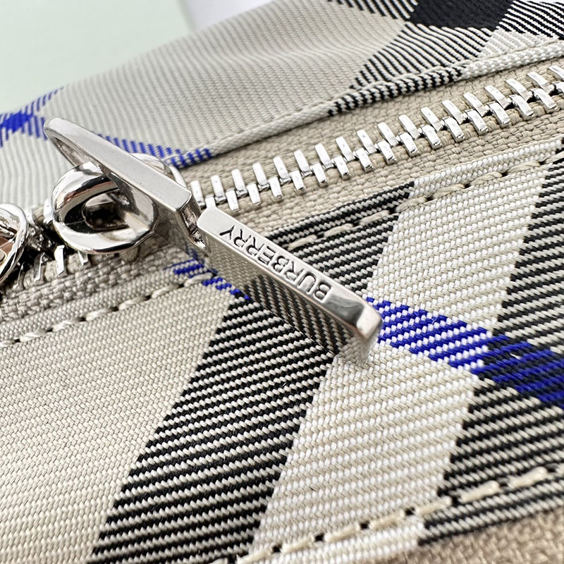 Burberry バーバリー チェック クロスボディバッグ 80913281 ライケン 超N品 斜 めがけ バッグ クロス ボディ バッグ メンズ - 画像 (8)