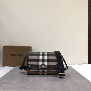 レディース バーバリー ショルダーバッグ 人気