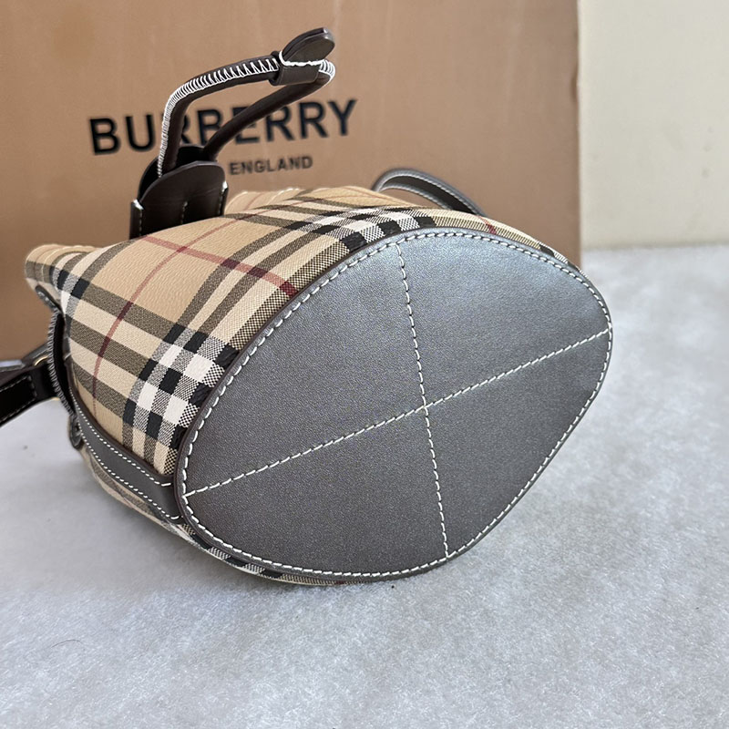 Burberry バーバリー ミニ チェック バケットバッグ アーカイブベージュ/ミリタリー 81004881 レディース バーバリー バッグ 斜めがけ - 画像 (6)