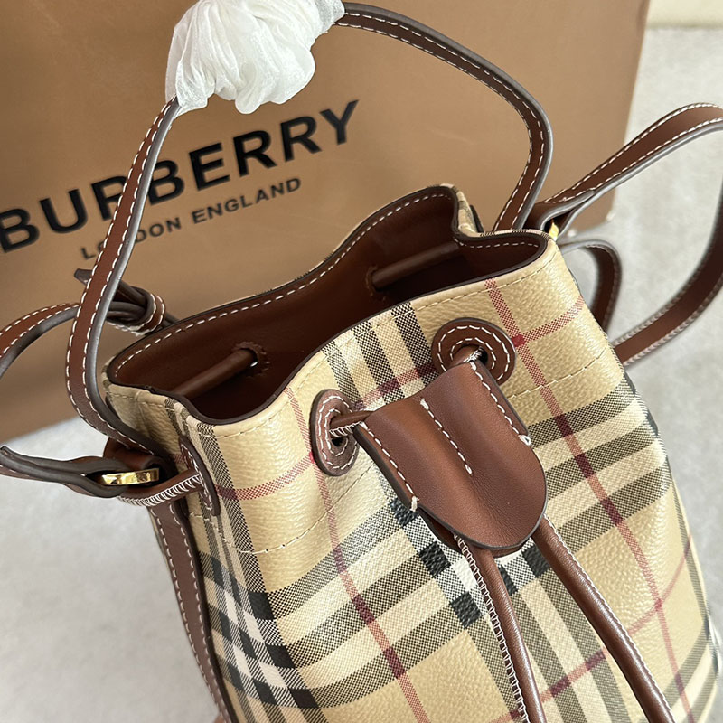 Burberry バーバリー ミニ チェック バケットバッグ アーカイブベージュ/ブライアーブラウン 81004861 バーバリー ショルダーバッグ アウトレット - 画像 (4)
