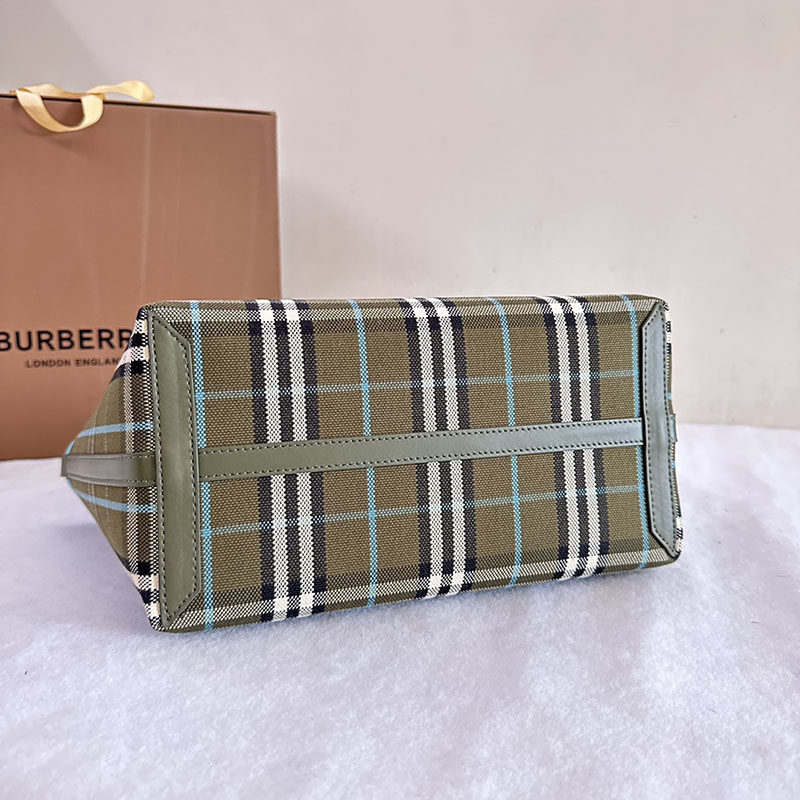 レディース バーバリー トートバッグ Burberry バーバリー ロンドン スモール トートバッグ 2521613 グリーン オリーブグリーン - 画像 (6)
