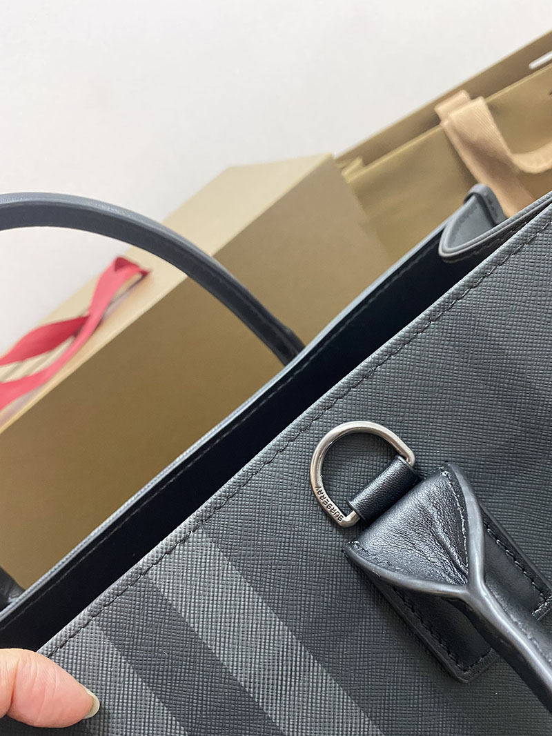 Burberry バーバリー スリム ヴァーティカル デニートート 80629511 チャコール バーバリー トートバッグ メンズ ビジネス - 画像 (6)