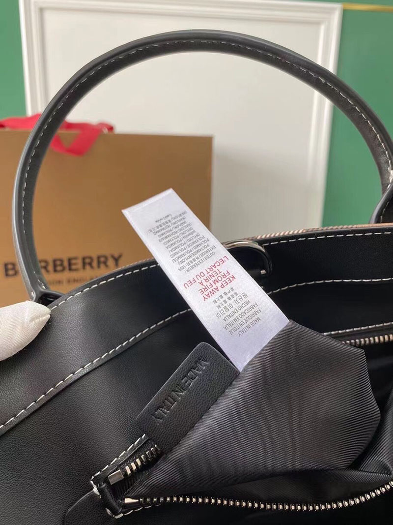 Burberry バーバリー スリム ヴァーティカル デニートート 80644451 ダークバーチブラウン バーバリー トートバッグ メンズ ビジネス - 画像 (2)